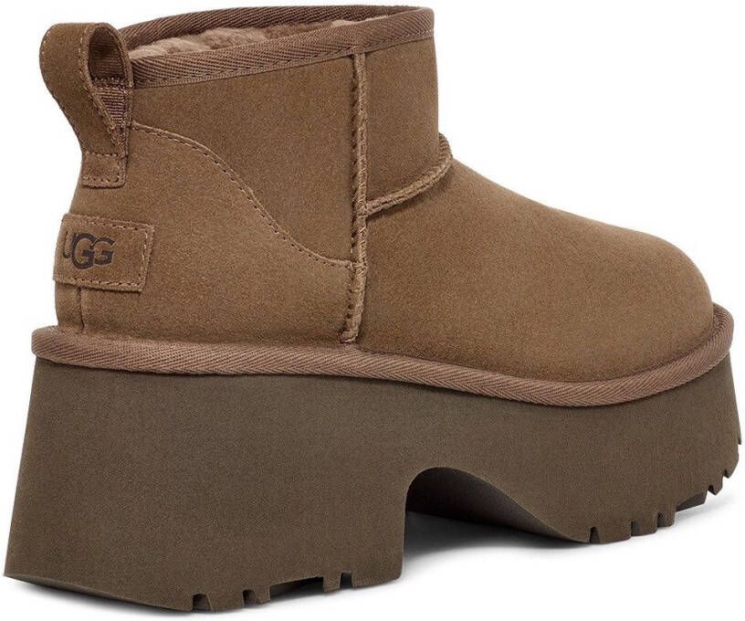 UGG Boots zonder sluiting CLASSIC ULTRA MINI NEW HEIGHTS Plateau laarzen winterlaarzen boots met aantrekhaak