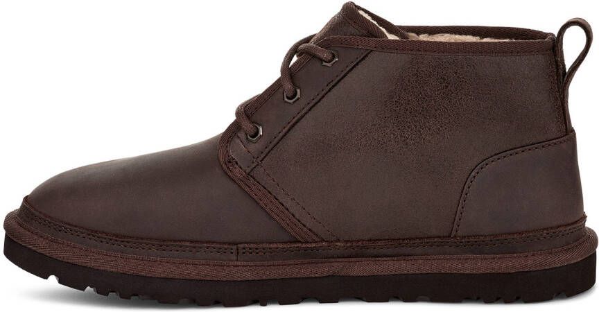 UGG Veterschoenen NEUMEL DISTRESSED Chukka boots winterlaarzen met gepolsterde voetbed