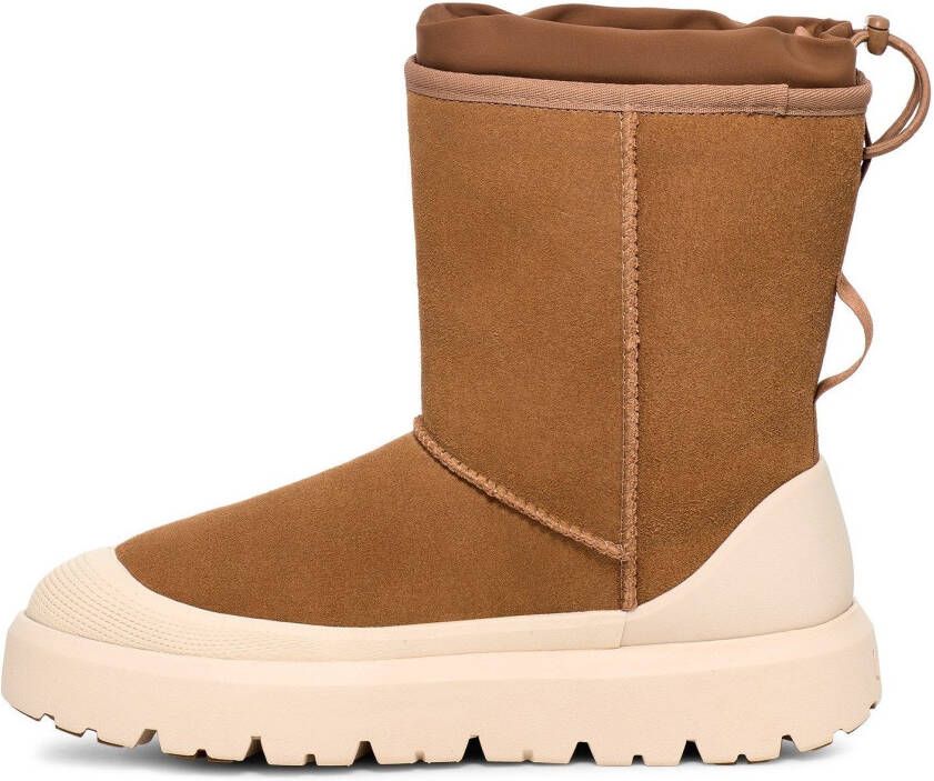 UGG Winterlaarzen M CLASSIC SHORT WEATHER HYBRID instaplaars met duurzame schuimrubberen galos