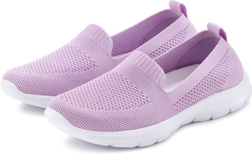 Lascana Instappers Slip-on sneaker half schoen ultralichte sneaker VEGAN