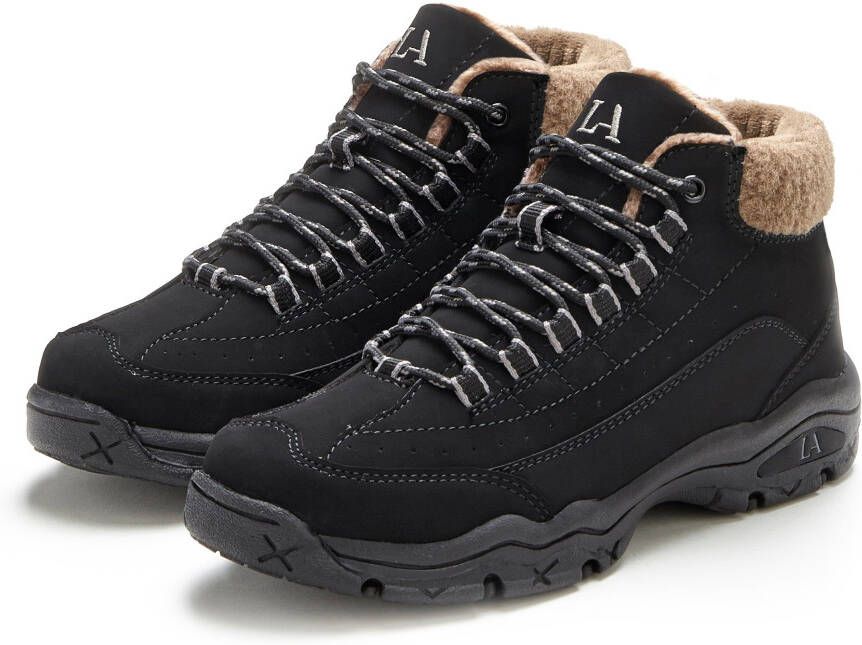 Lascana Winterlaarsjes Outdoor boots enkelsneaker met robuuste zool en warme voering