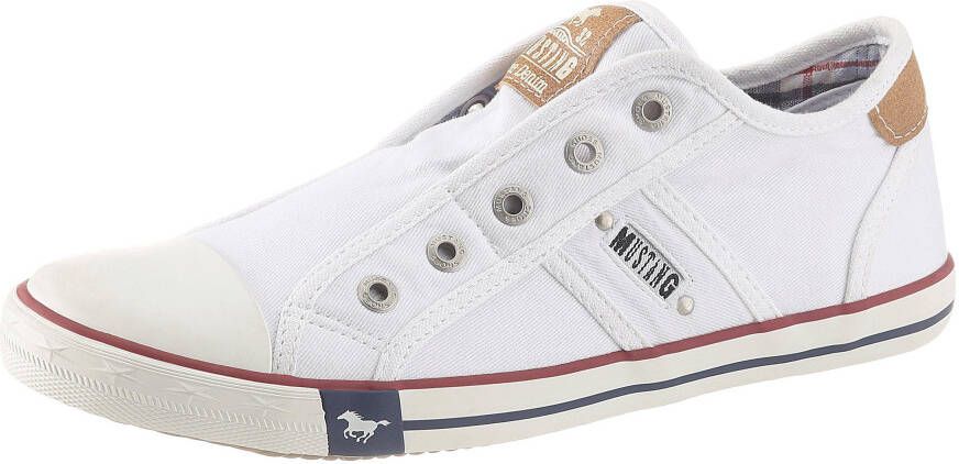 Mustang Shoes Slip-on sneakers Slippers zomerschoenen vrijetijdsschoenen met praktische elastische band