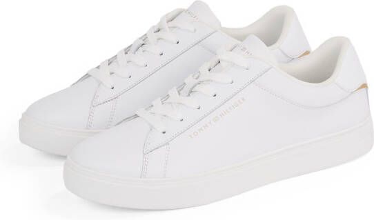 Tommy Hilfiger Plateausneakers ESSENTIAL COURT SNEAKER vrijetijdsschoen lage schoen veterschoen met logo-opdruk