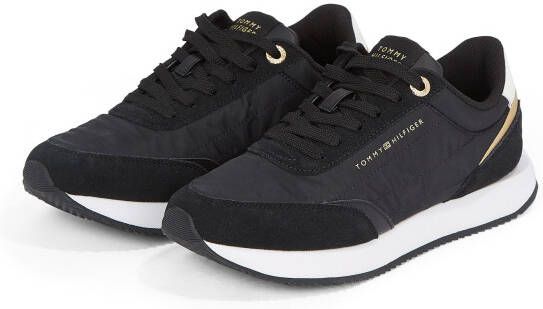 Tommy Hilfiger Plateausneakers ESSENTIAL RUNNER freizeitschoen lage schoen veterschoen met contrastafwerkingen