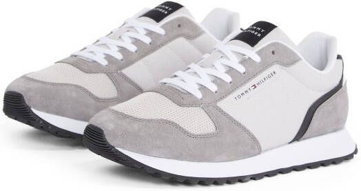 Tommy Hilfiger Plateausneakers NEW RUNNER EVA MIX vrijetijdsschoen lage schoen veterschoen met contrastafwerkingen