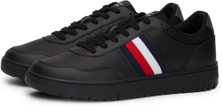 Tommy Hilfiger Plateausneakers TH BASKET CORE LITE vrijetijdsschoen halve schoen veterschoen met gepolsterde schacht