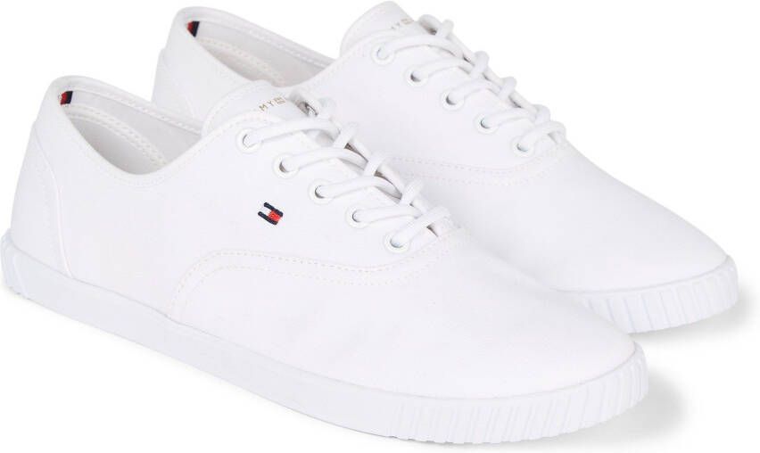 Tommy Hilfiger Sneakers CANVAS LACE UP SNEAKER in smalle vorm vrijetijdsschoen lage schoen veterschoen