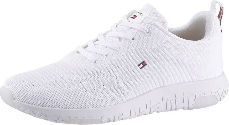 Tommy Hilfiger Sneakers CORPORATE KNIT RIB RUNNER met zijlogo-vlag vrijetijdsschoen halfhoge schoen veterschoen