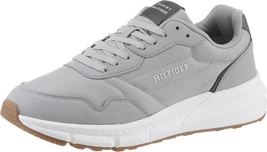 Tommy Hilfiger Sneakers FASTON MIX ESS vrijetijdsschoen halve schoen veterschoen met gepolsterde schacht