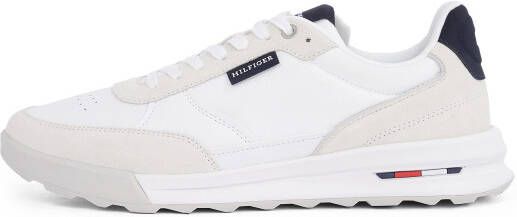 Tommy Hilfiger Sneakers met sleehak RETRO RUNNER MIX RWB vrijetijdsschoen lage schoen veterschoen met gepolsterde schacht