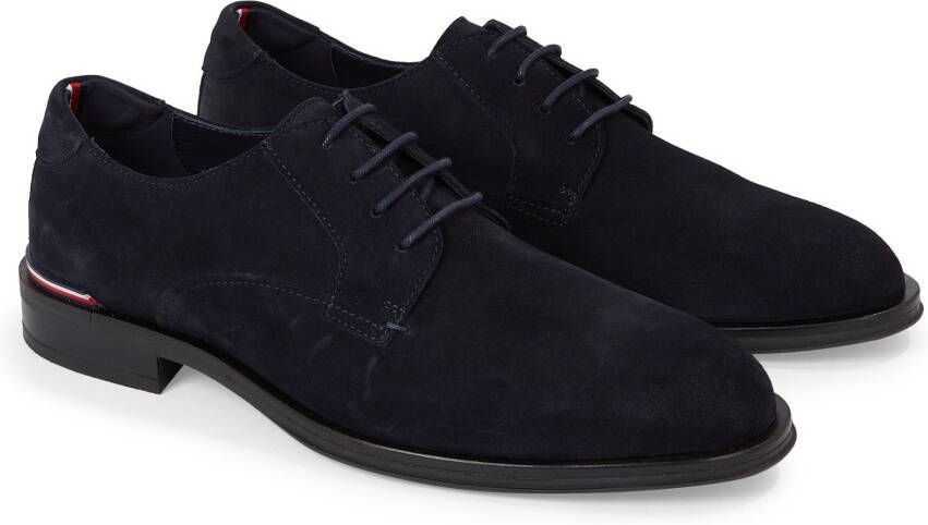 Tommy Hilfiger Veterschoenen CORE RWB HILFIGER SUEDE SHOE met kleine details vrijetijdsschoen halfhoge schoen veterschoen