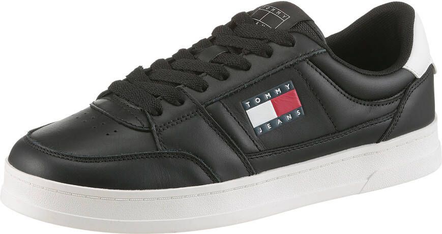 TOMMY JEANS Plateausneakers TJM THE GREENWICH NEW ESS vrijetijdsschoen lage schoen veterschoen in basket-style