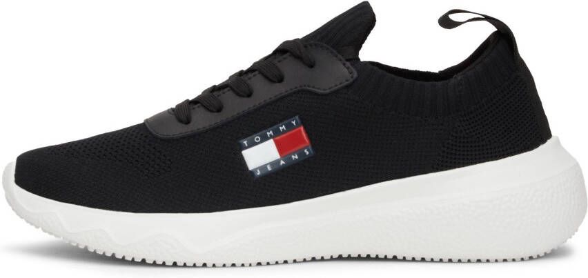 TOMMY JEANS Slip-on sneakers TJW KNIT RUNNER vrijetijdsschoen lage schoen instapschoen met zijlijke logovlag