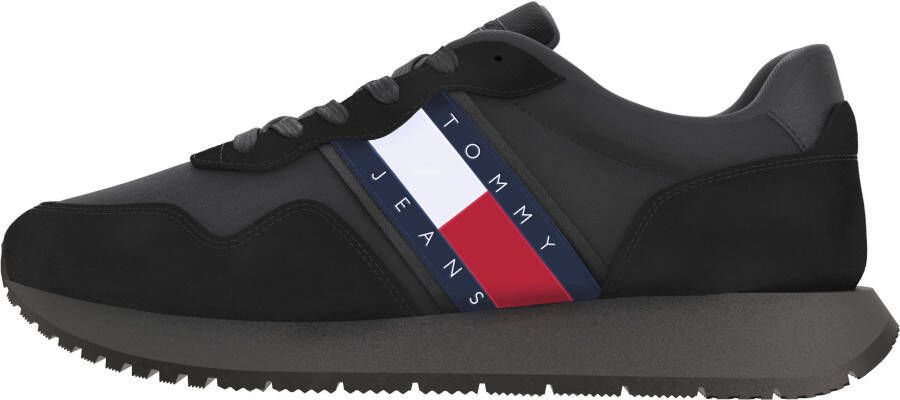 TOMMY JEANS Sneakers TJM MODERN RUNNER vrijetijdsschoen halfschoen veterschoen met zijlogo-vlag