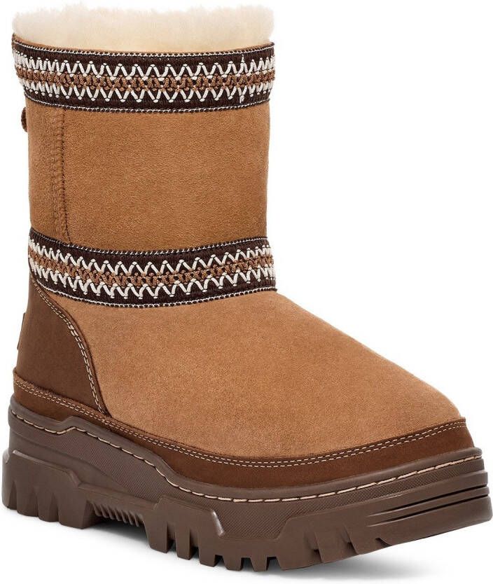 UGG Boots zonder sluiting CLASSIC MINI TRAIL GAZER Westernlaarzen winterlaarzen plateau laarzen met aantrekhaak