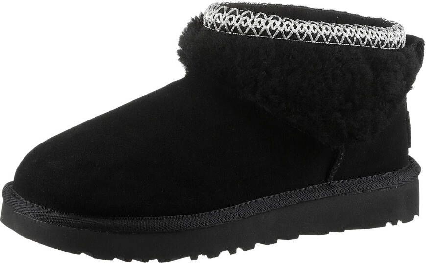 UGG Boots zonder sluiting CLASSIC ULTRA MINI MAXI CURLY Winterlaarzen snowboots met textielband aan de schacht