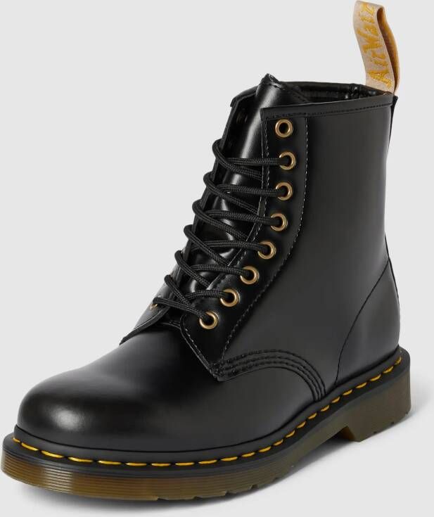 Dr. Martens Boots met veters model 'Vegan'