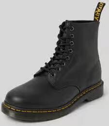 Dr. Martens Veterboots van leer met siernaad model 'Eye'