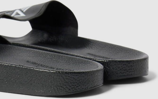 alpha industries Slippers met labeldetails