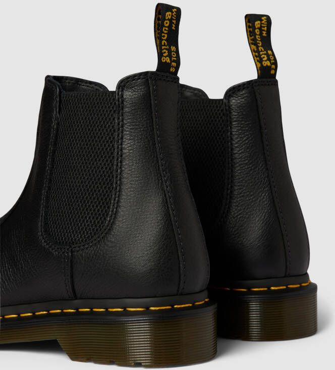 Dr. Martens Boots met elastische inzetten en labeldetail