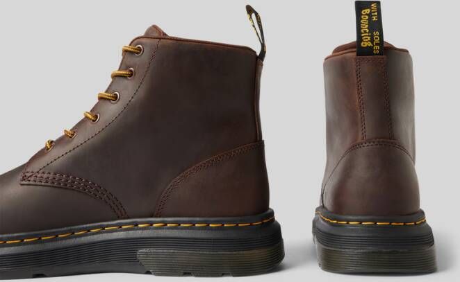 Dr. Martens Leren boots met treklus model 'Crewson Chukka'