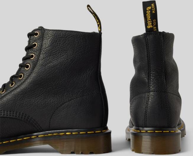 Dr. Martens Veterboots van leer met binnenvoering