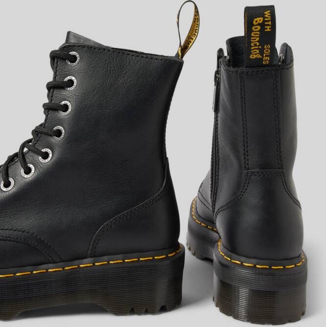 Dr. Martens Veterboots van leer met siernaad model 'Jadon'