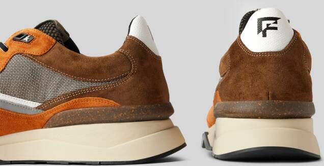 Floris van Bommel Leren sneakers met labelpatch model 'De Zager'