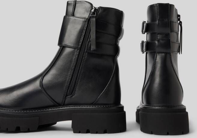 Only Chelsea boots met brede riem en dubbele gesp model 'TRINITY-7'