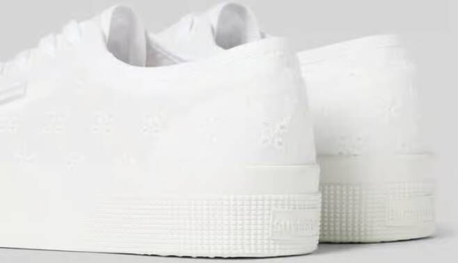 Superga Sneakers met broderie anglaise