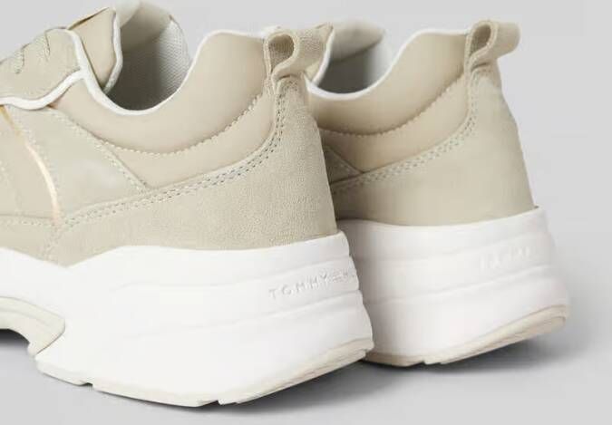 Tommy Hilfiger Leren sneakers met plateauzool model 'CHUNKY RUNNER VENTILE'