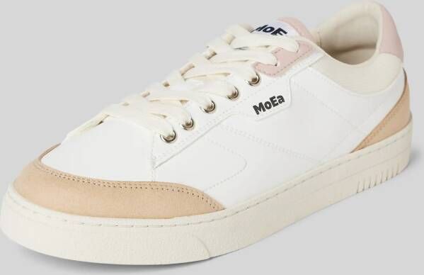 MoEa Sneakers met contrastgarnering