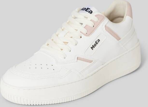 MoEa Sneakers met labeldetails