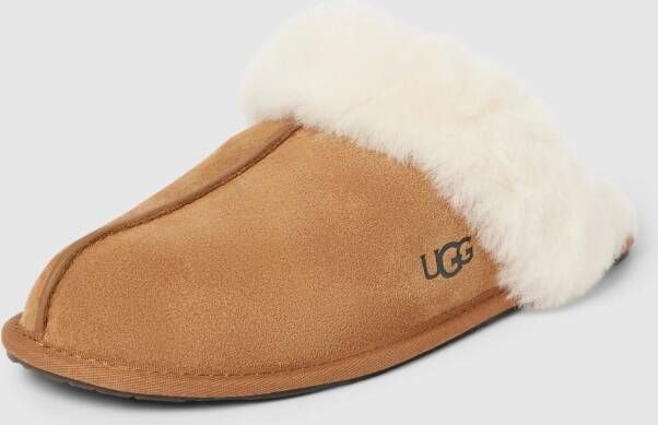 Ugg Huisschoenen van leer met label in reliëf model 'SCUFFETTE'