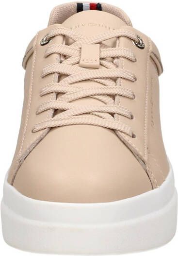 Tommy Hilfiger Feminine Elevated Sneaker