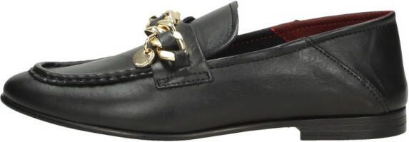 Tommy Hilfiger Chain Loafer