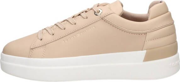 Tommy Hilfiger Feminine Elevated Sneaker