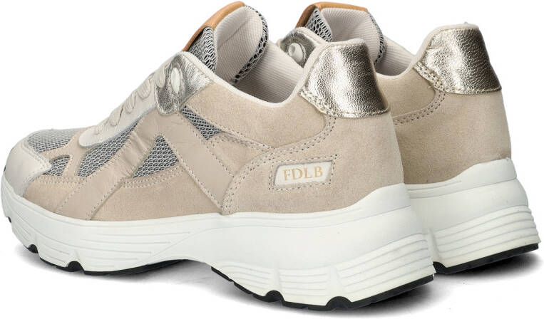 Fred de la Bretoniere Mariola Reese dad sneakers