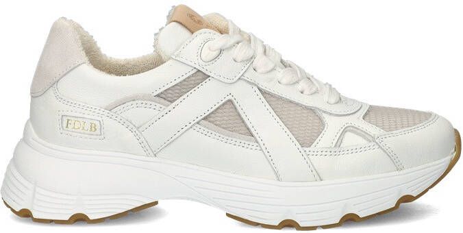 Fred de la Bretoniere Mariola Reese dad sneakers