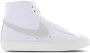 Nike Wmns Blazer Mid '77 Basketball Schoenen white summit white metallic gold maat: 37.5 beschikbare maaten:37.5 - Thumbnail 2