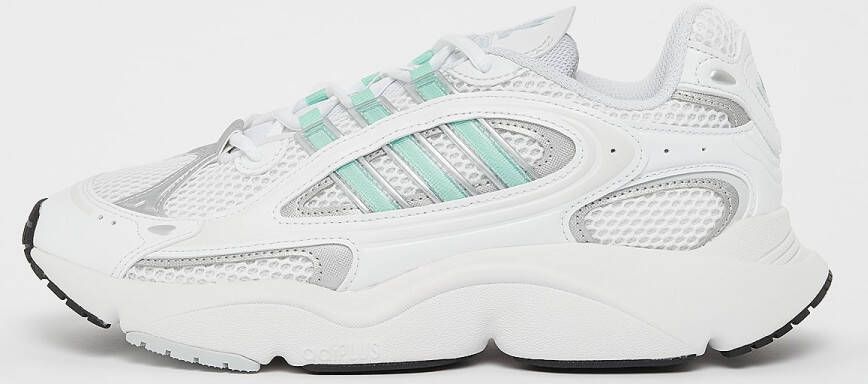 adidas Originals Ozmillen Sneaker in wit formaten: 42