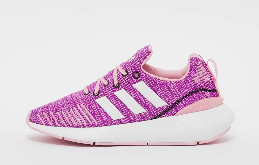 adidas Originals Swift Run 22 Sneaker