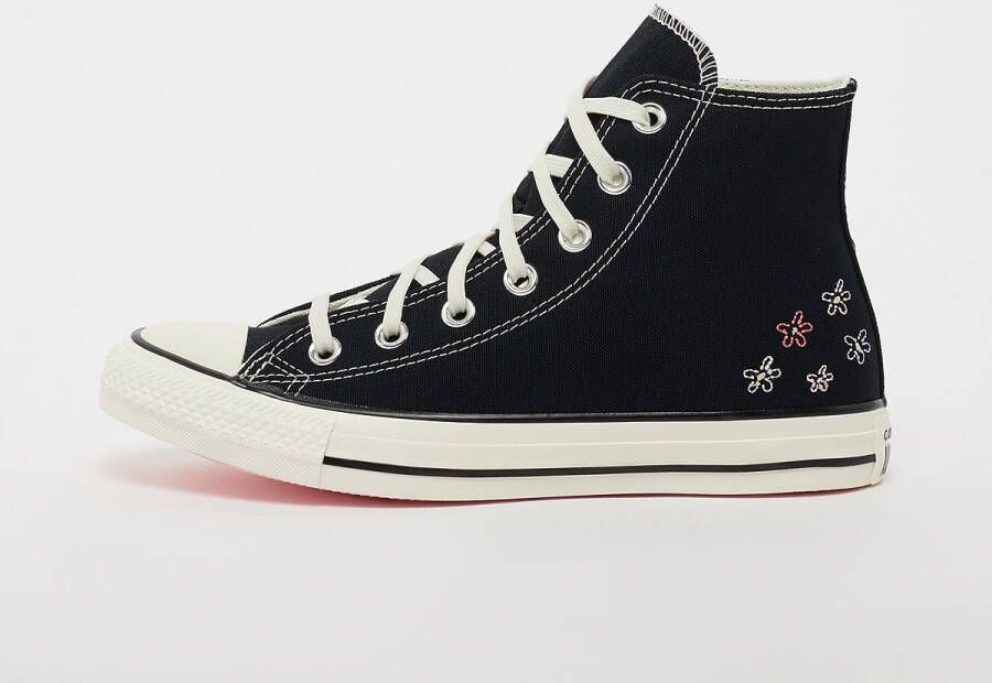 Converse Chuck Taylor All Star in zwart formaten: 39