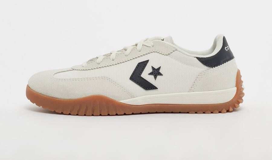 Converse Run Star Trainer Lifestyle in beige formaten: 39