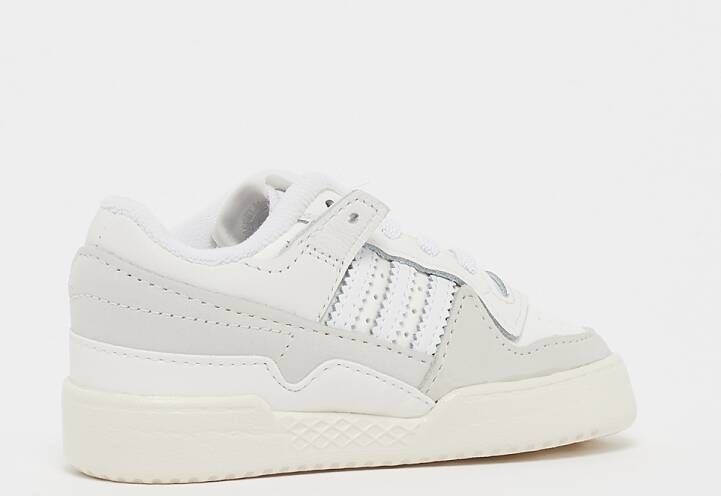 adidas Originals Forum Low CL I Elastic Lace Sneaker