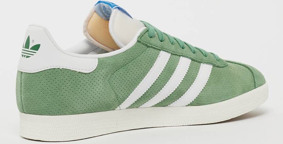 adidas Originals Gazelle Sneaker in Groen