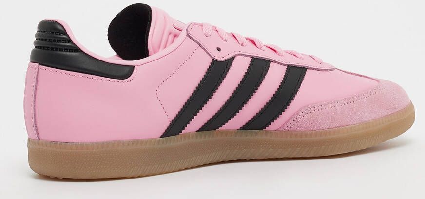 adidas Originals Samba Messi Sneaker in lichtroze formaten: 45.333