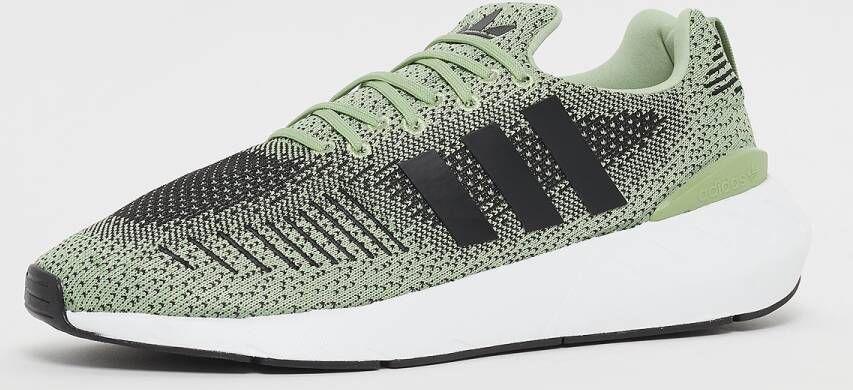 adidas Originals Swift Run 22 Sneaker