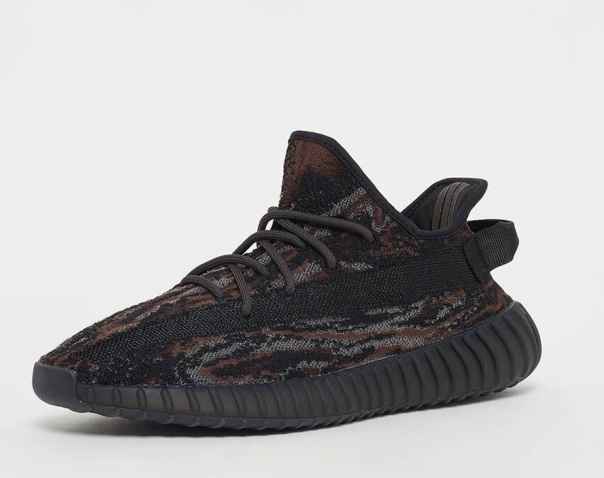 adidas Originals Yeezy Boost 350 V2 W in zwart formaten: 36