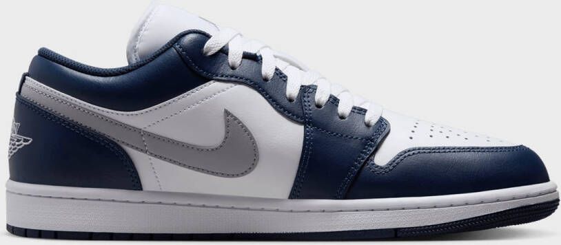 Jordan Air 1 Low in blauw formaten: 44.5